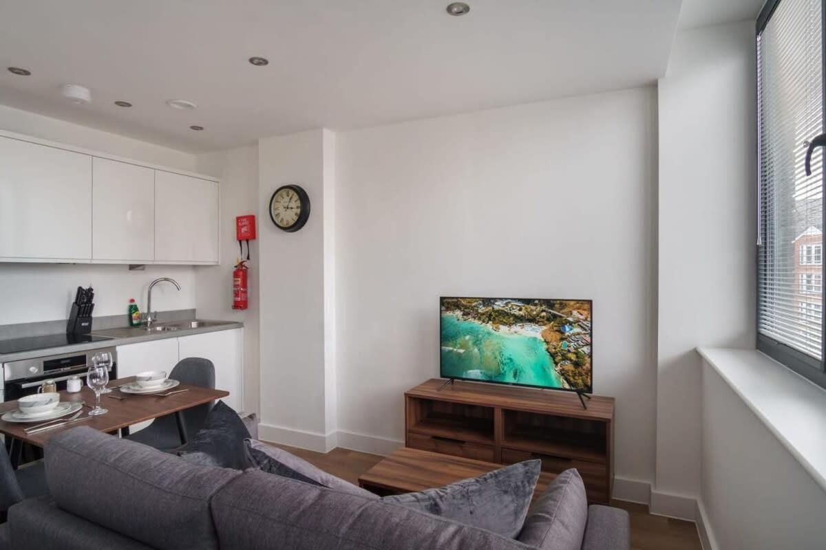 Stay Zeni, Alexandra Rise Manchester Chic Studio المظهر الخارجي الصورة