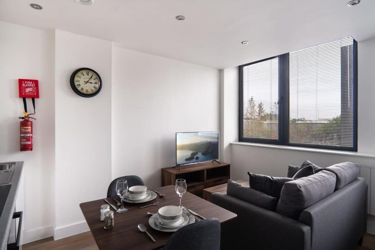 Stay Zeni, Alexandra Rise Manchester Chic Studio المظهر الخارجي الصورة